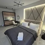 Station Luxury *