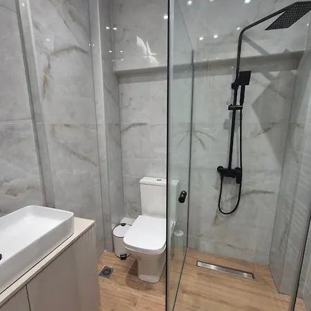 Station Luxury * Salonic