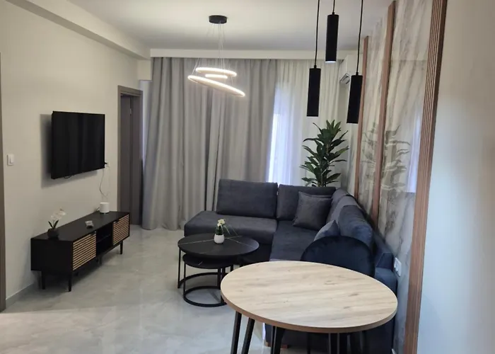 Daire Station Luxury *